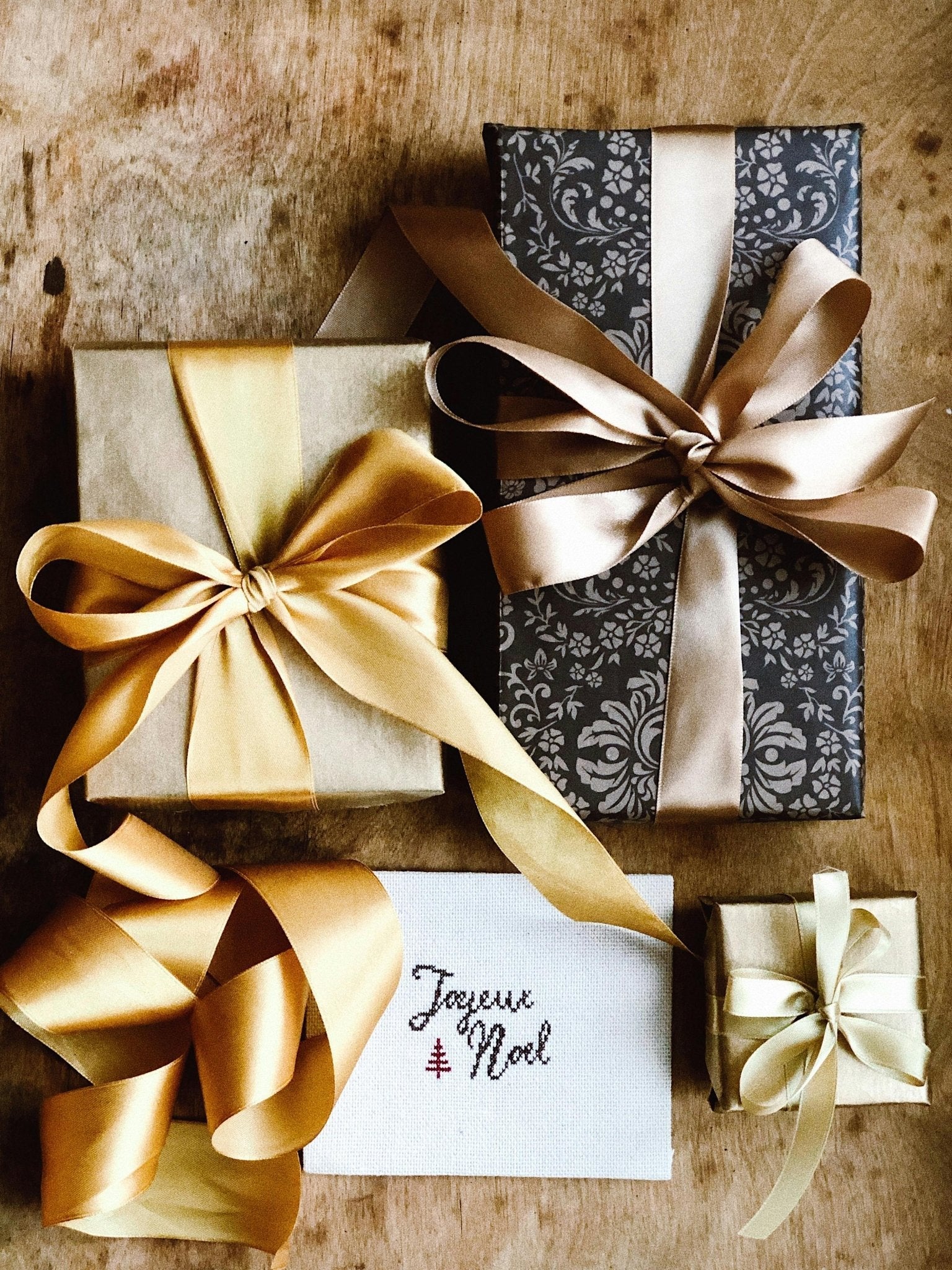 Christmas Gift Formula: 'Practicality + Thoughtfulness = Perfect Gift' - Atomfresh | Gentle & Effective Natural Deo