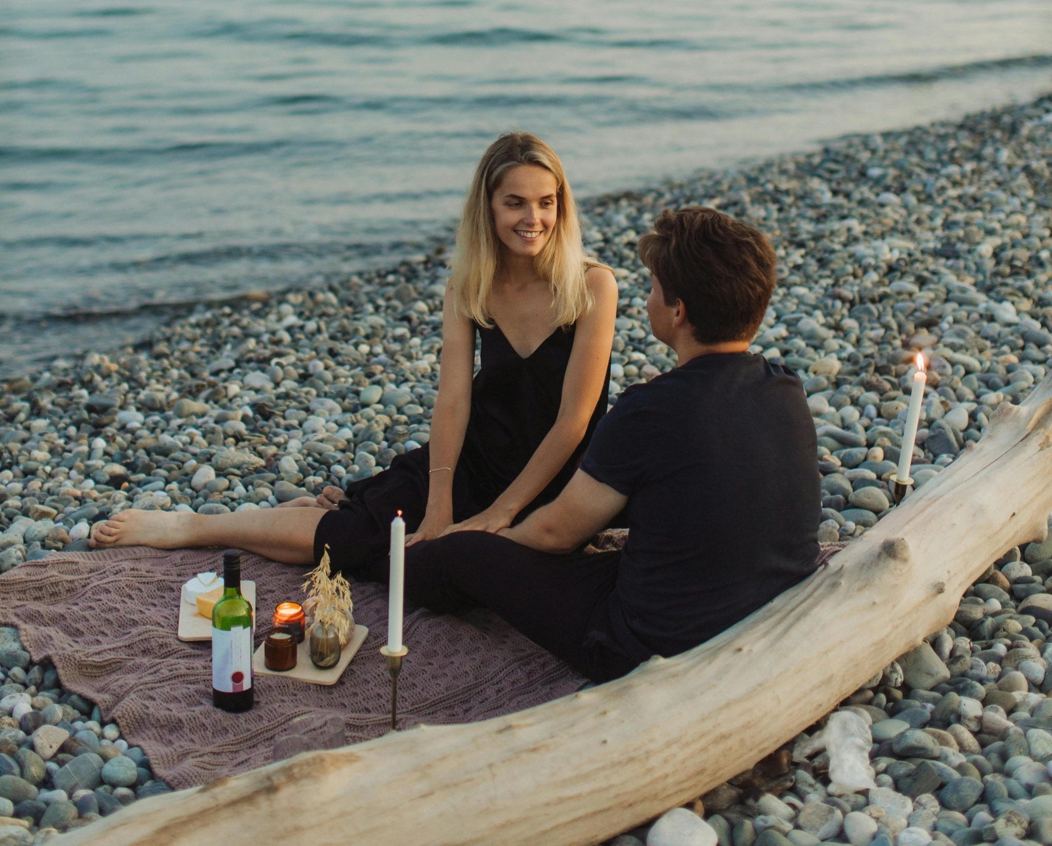 Valentine’s Day Rituals in 2025: Making Love Meaningful Even on a Workday - Atomfresh | Gentle & Effective Natural Deo
