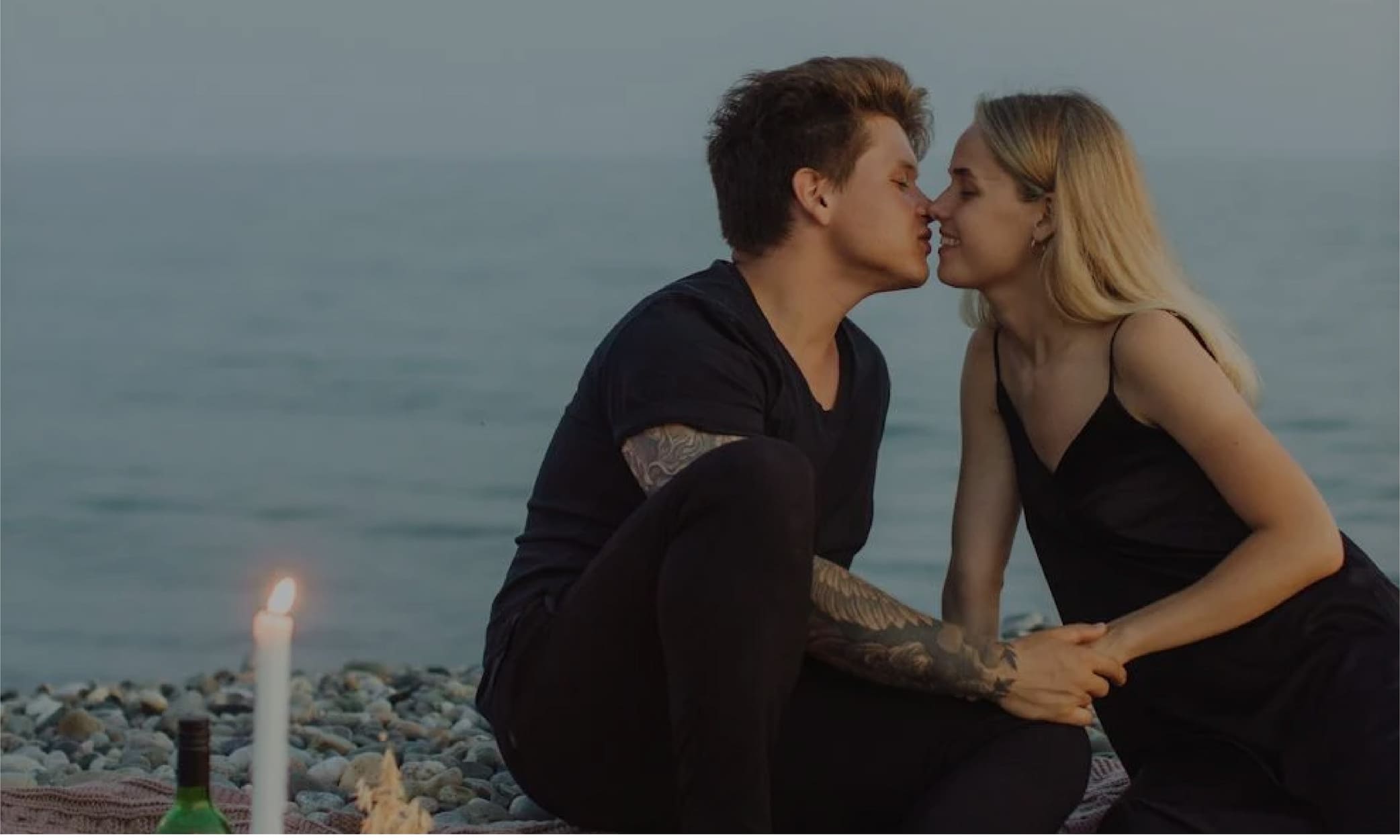 How to Smell Great (Naturally) for Your Beach Date？